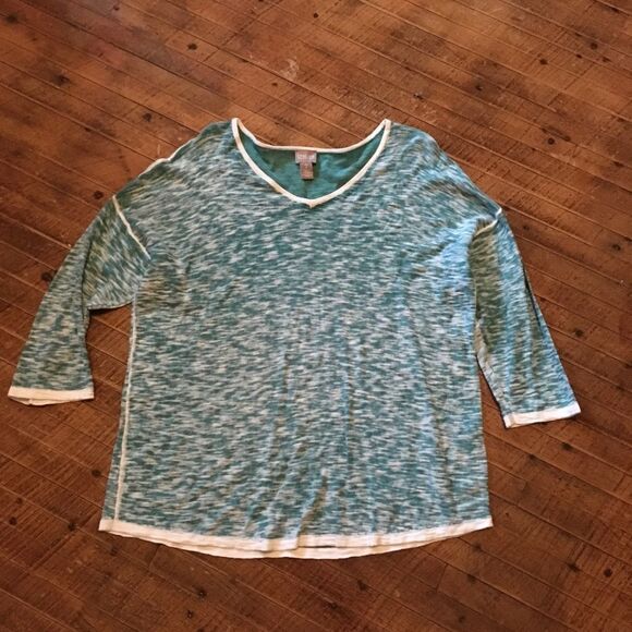 Chico’s 2 lightweight 3/4 sleeve sweater - Picture 1 of 3